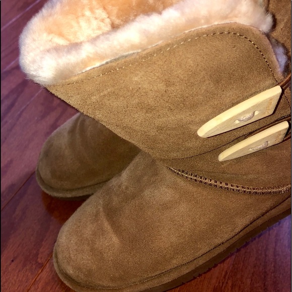 BearPaw Shoes - BEARPAW Abigail Women’s Suede Boots!